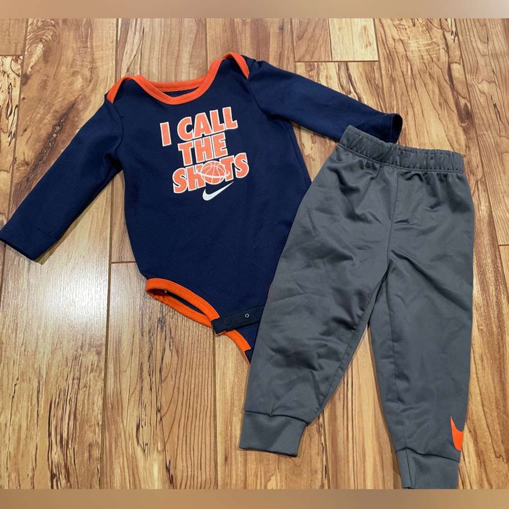 Nike Navy and Orange Baby Outfit